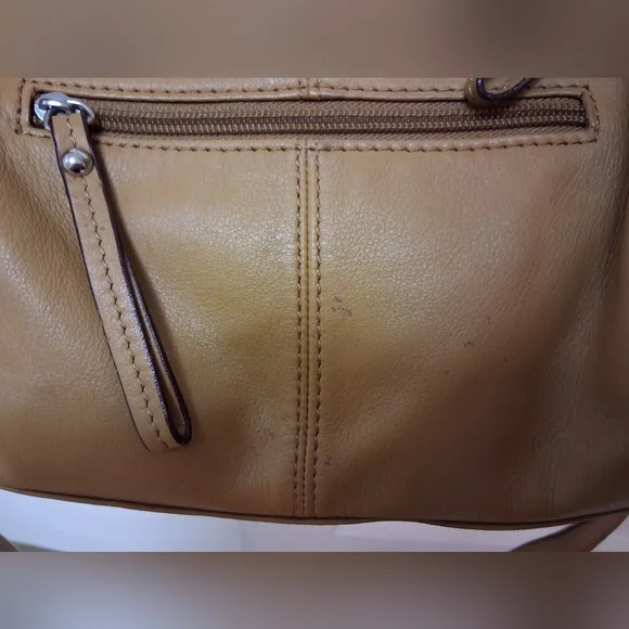 Tignanello Tan Leather Shoulder Bag With Crossbody Strap - Picture 12 of 13